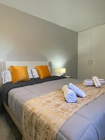 My Little 莫尼兹港